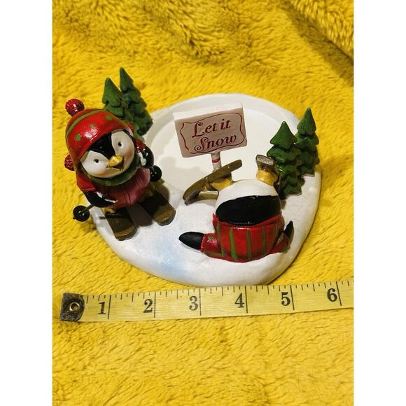 Yankee Candle Penguin jar holder Christmas skiing penguins for large candle gift - Picture 3 of 4